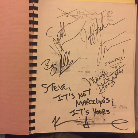 Marilyn's (Veronica) CLERKS personal script. Kevin needed and never gave back (super rare)